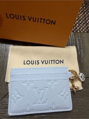 Louis Vuitton Bleu Olympe card holder